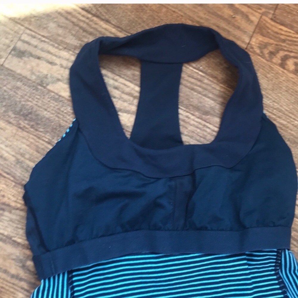 Lululemon top - Picture 3 of 4